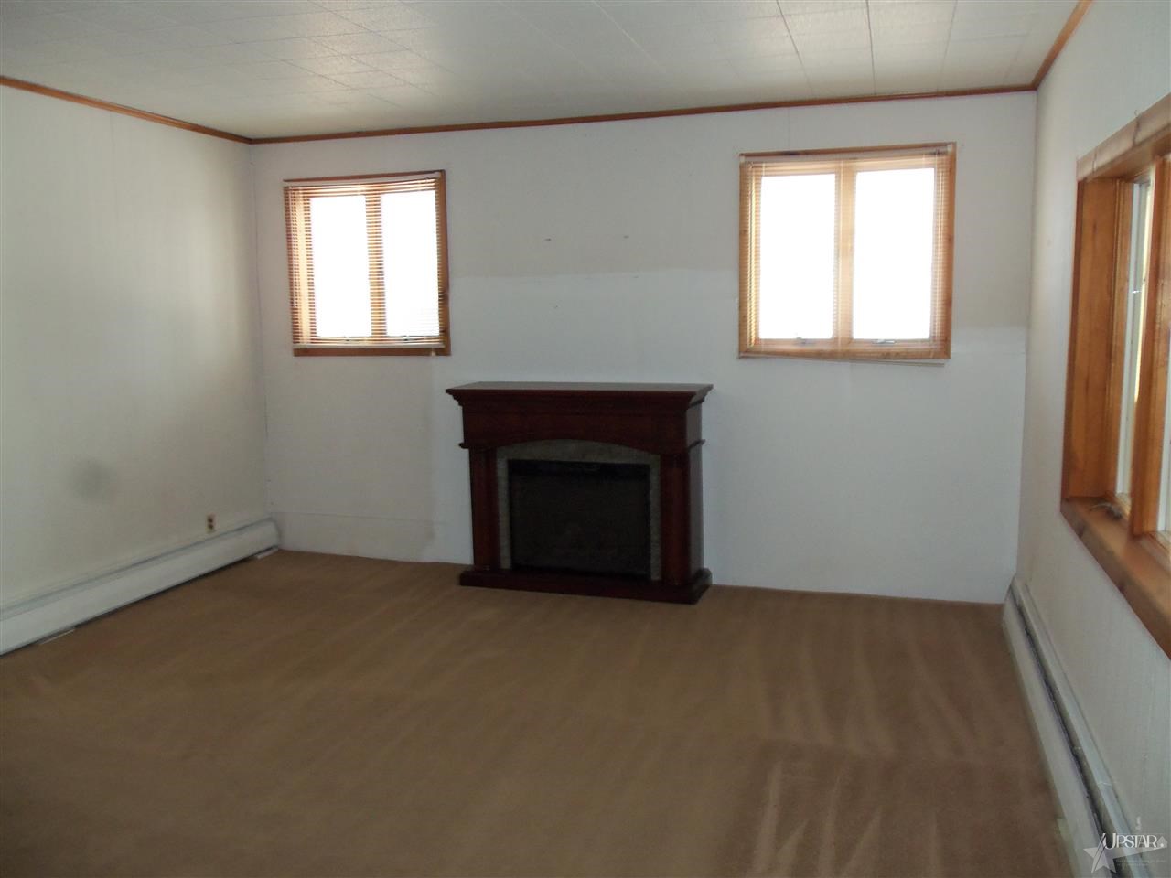 217 North Broadway Street Butler, IN 46721 - Photo 6 of 19