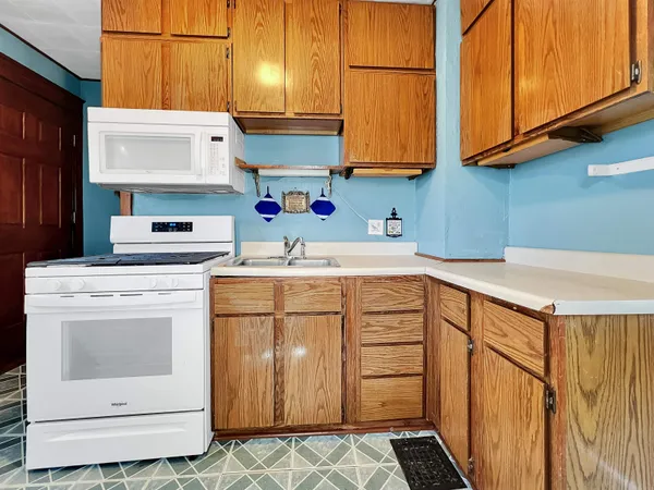 $134,900 | 207 West Street, Wonewoc, WI 53968