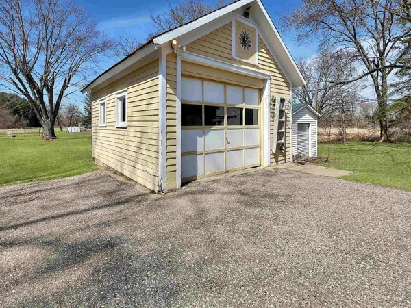 $134,900 | 207 West Street, Wonewoc, WI 53968