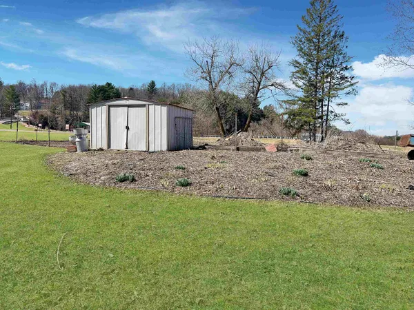$134,900 | 207 West Street, Wonewoc, WI 53968