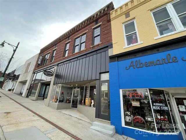 $1,250 | 233 West Main Street, Unit B, Albemarle, NC 28001