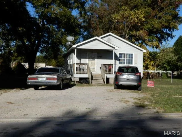 $60,000 | 507 East 15th Street, Caruthersville, MO 63830