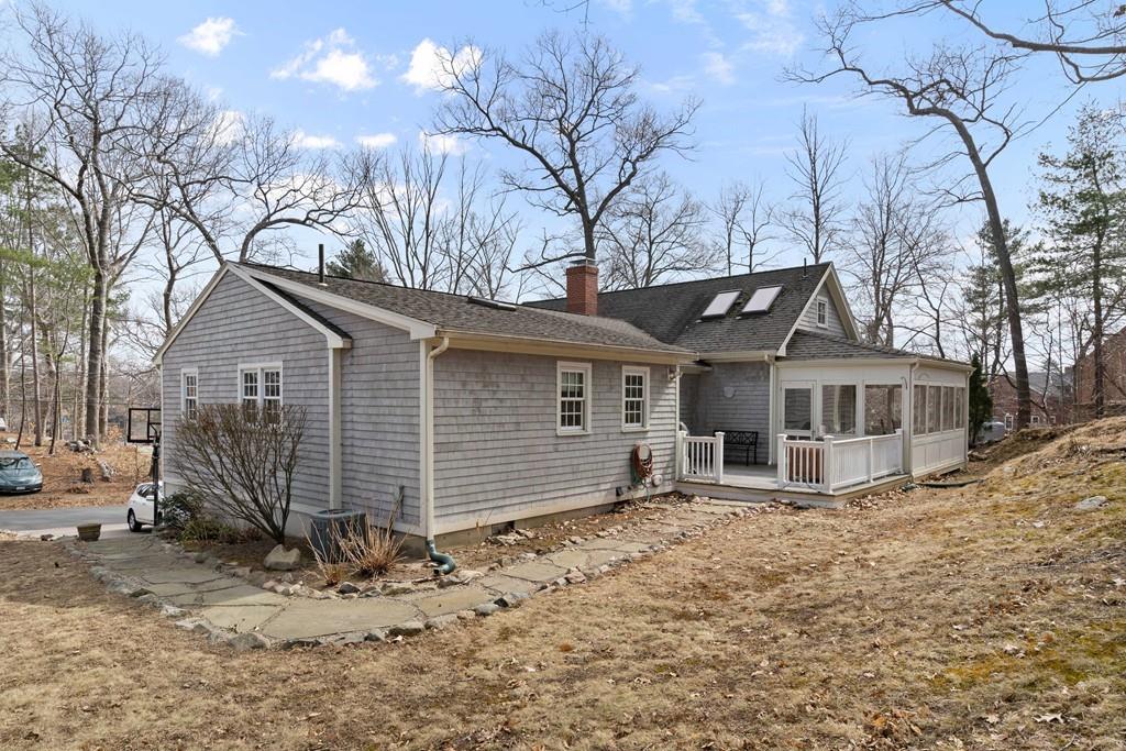 231 Echo Cove Road Hamilton, MA 01982 - Photo 32 of 42 Gallery Image 32