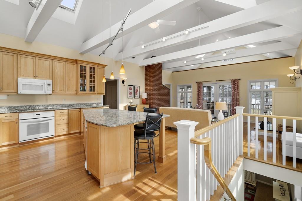 231 Echo Cove Road Hamilton, MA 01982 - Photo 10 of 42 Gallery Image 10