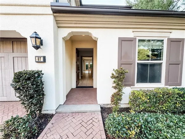 $5,600 | 87 Coleridge, Irvine, CA 92620
