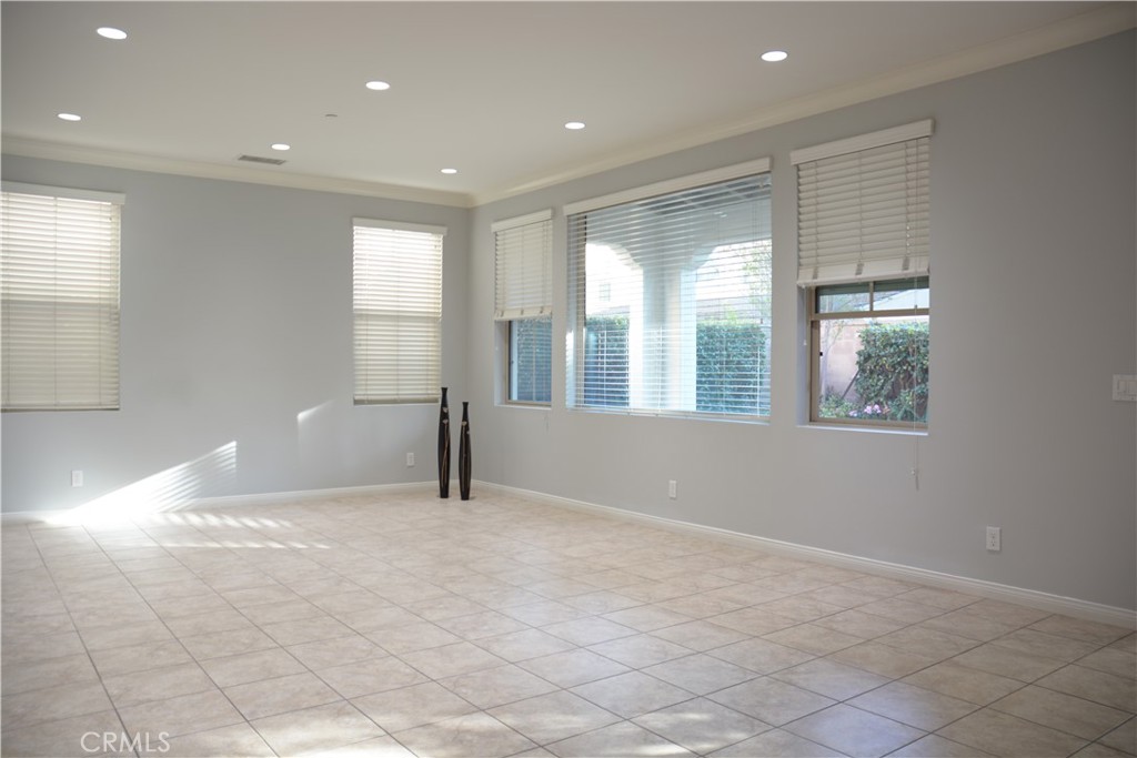 87 Coleridge Irvine, CA 92620 - Photo 3 of 27 Living Room