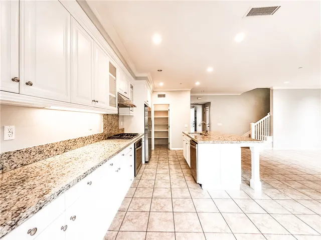 $5,700 | 87 Coleridge, Irvine, CA 92620