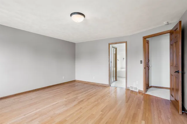 $439,900 | 2421 West Twin Willows Drive, Appleton, WI 54914