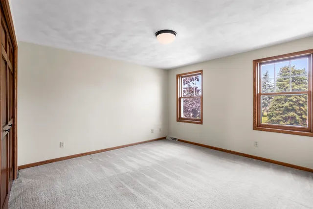 $439,900 | 2421 West Twin Willows Drive, Appleton, WI 54914