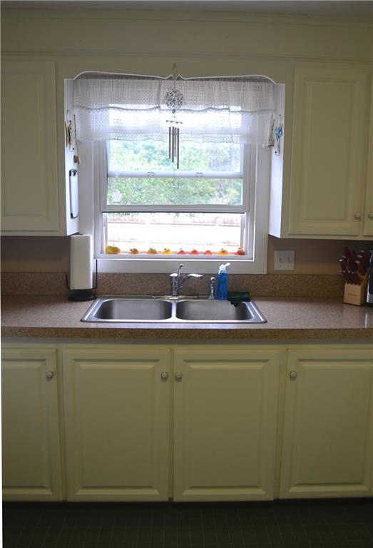 16 Vernon Road Cape Elizabeth, ME 04107 - Photo 10 of 31 Photo