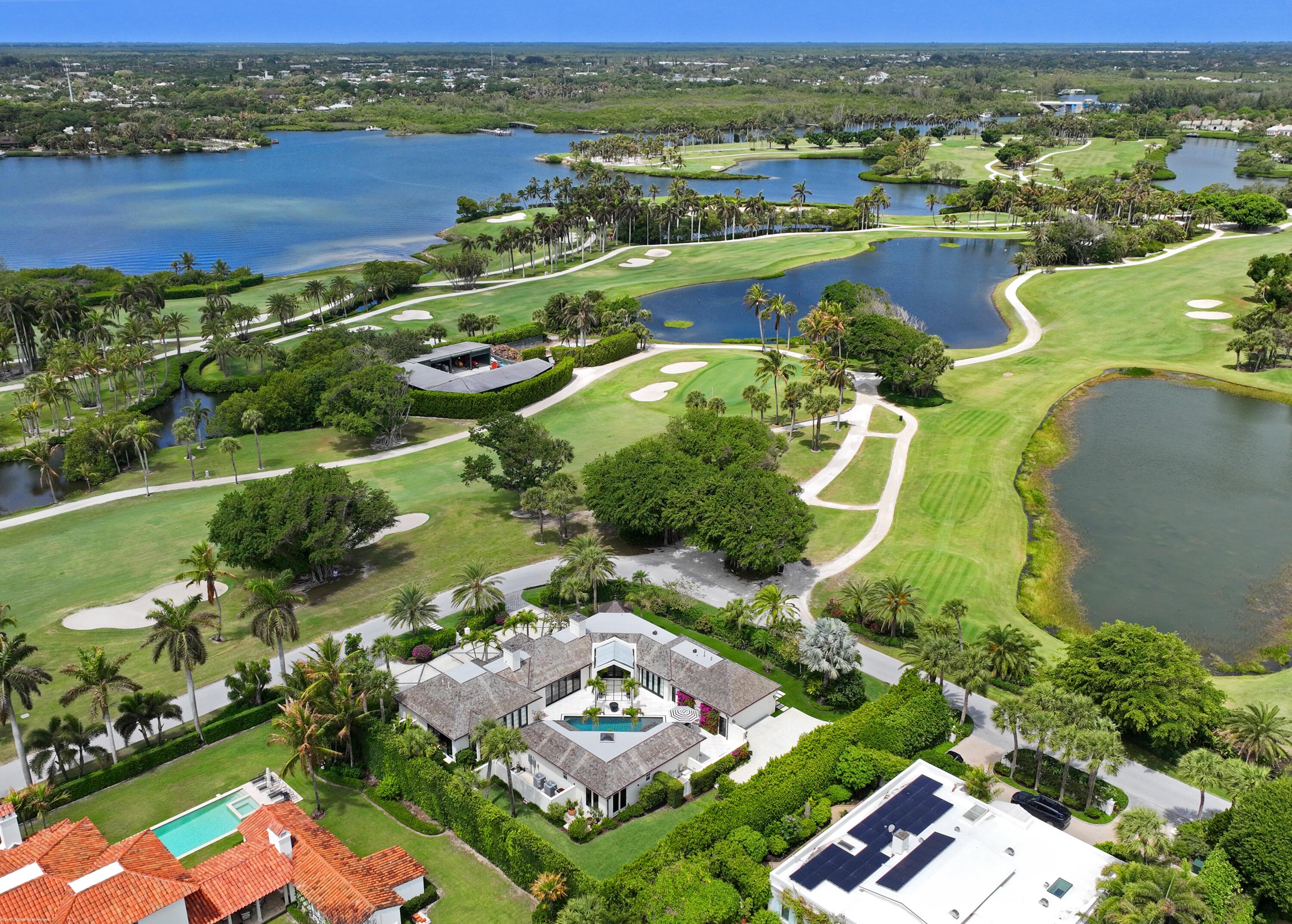 55 Links Road Jupiter Island, FL 33455 - Photo 17 of 19 55 Links Rd 004