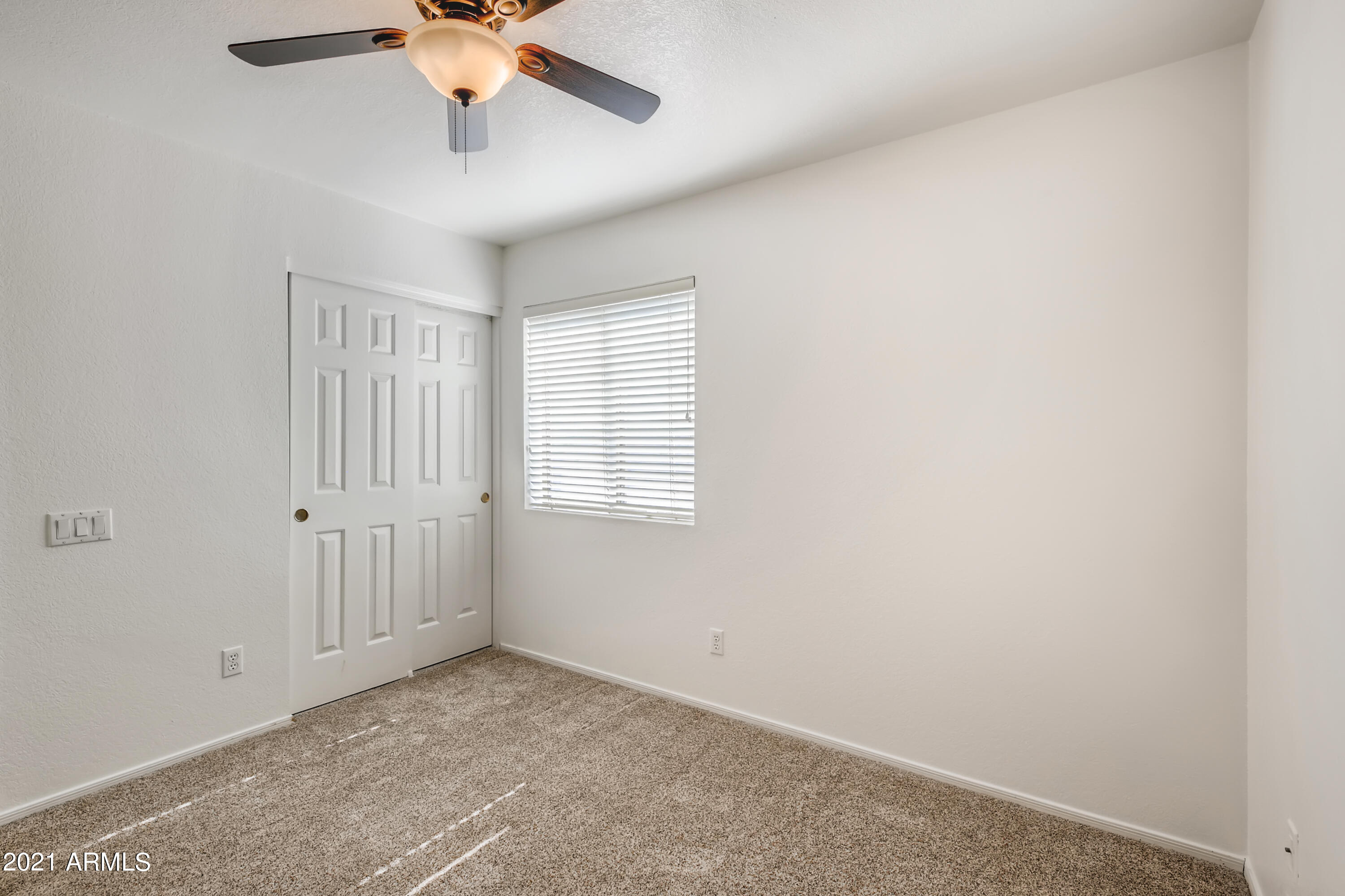 3402 East Escuda Road Phoenix, AZ 85050 - Photo 21 of 33 22 Bedroom