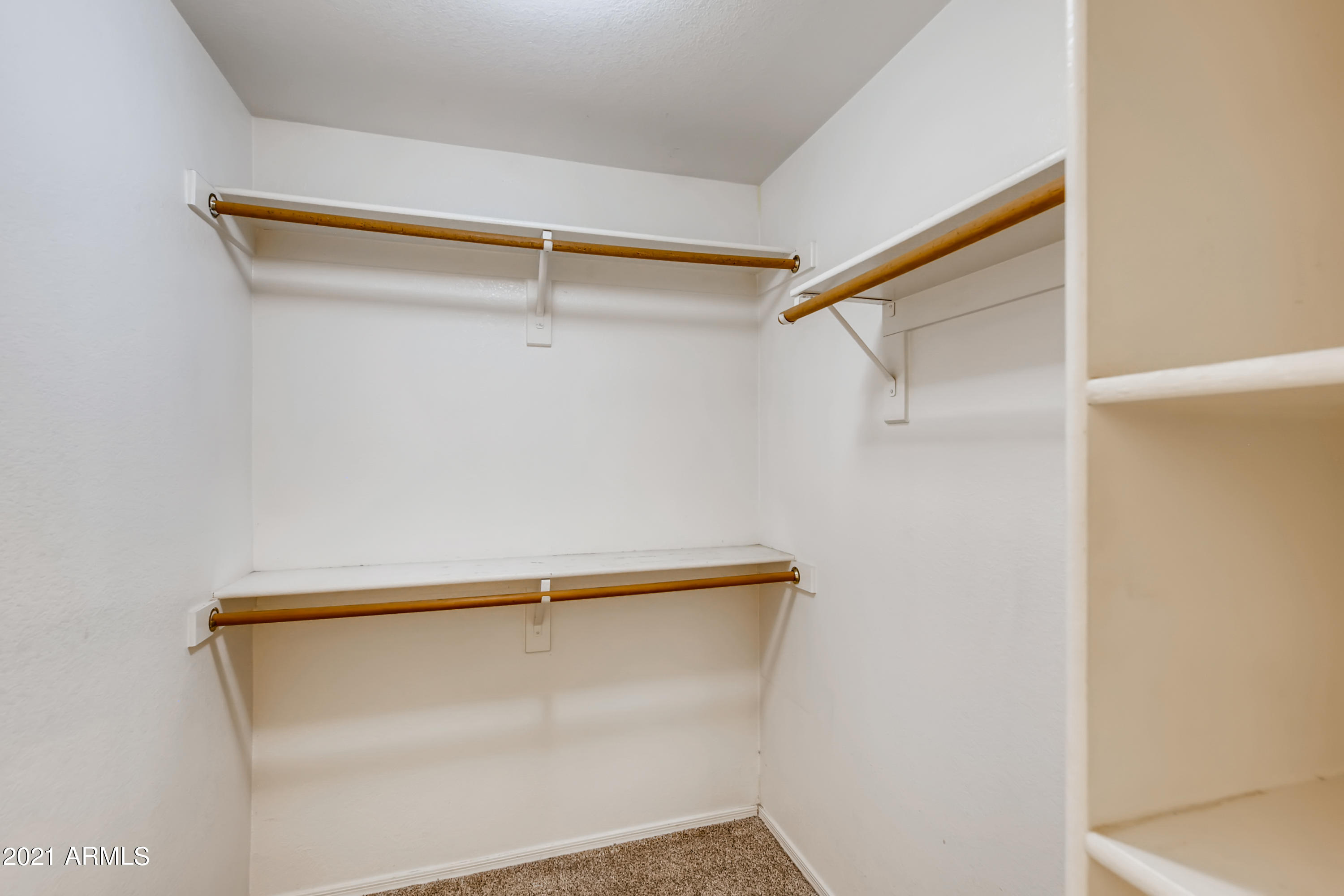 3402 East Escuda Road Phoenix, AZ 85050 - Photo 29 of 33 31 Closet
