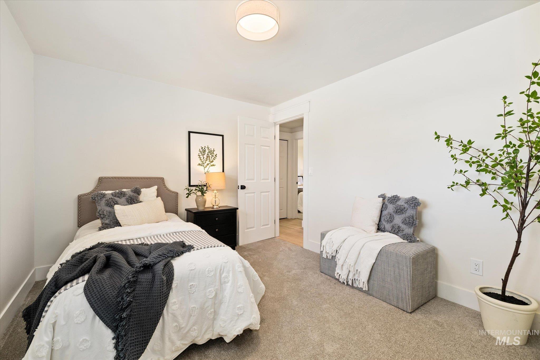 2220 Panama Street Boise, ID 83705 - Photo 22 of 27 Bedroom featuring baseboards and light colored carpet