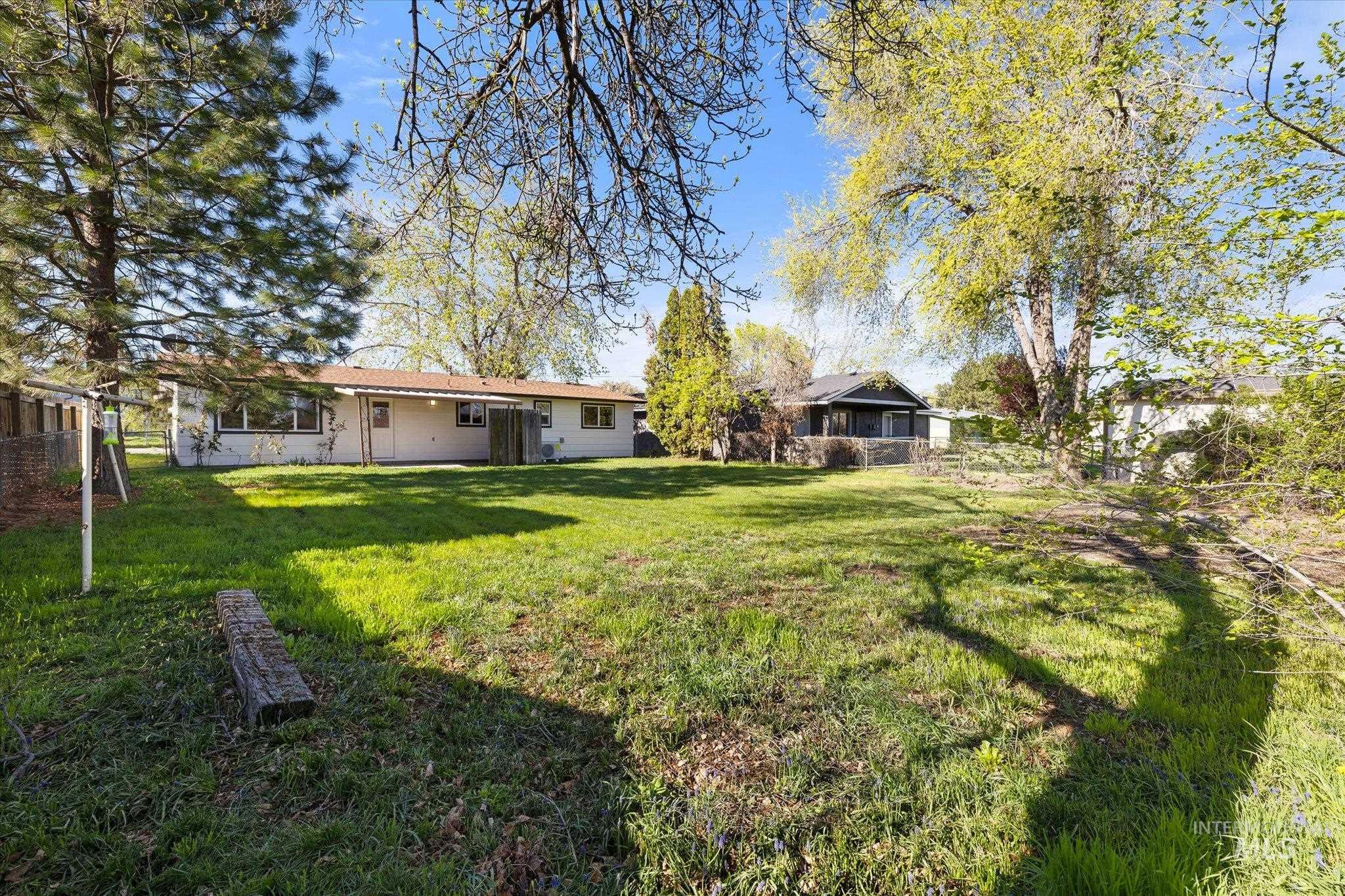 2220 Panama Street Boise, ID 83705 - Photo 24 of 27 Back of property