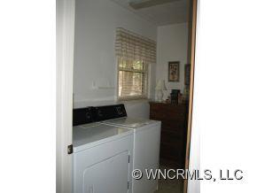 564 Nottingham Road Brevard, NC 28712 - Photo 8 of 9 Gallery Image 8