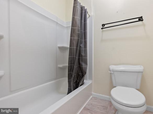 43 Via Cascata Drive Clementon, NJ 08021 - Photo 18 of 26 a bathroom with a toilet and a shower