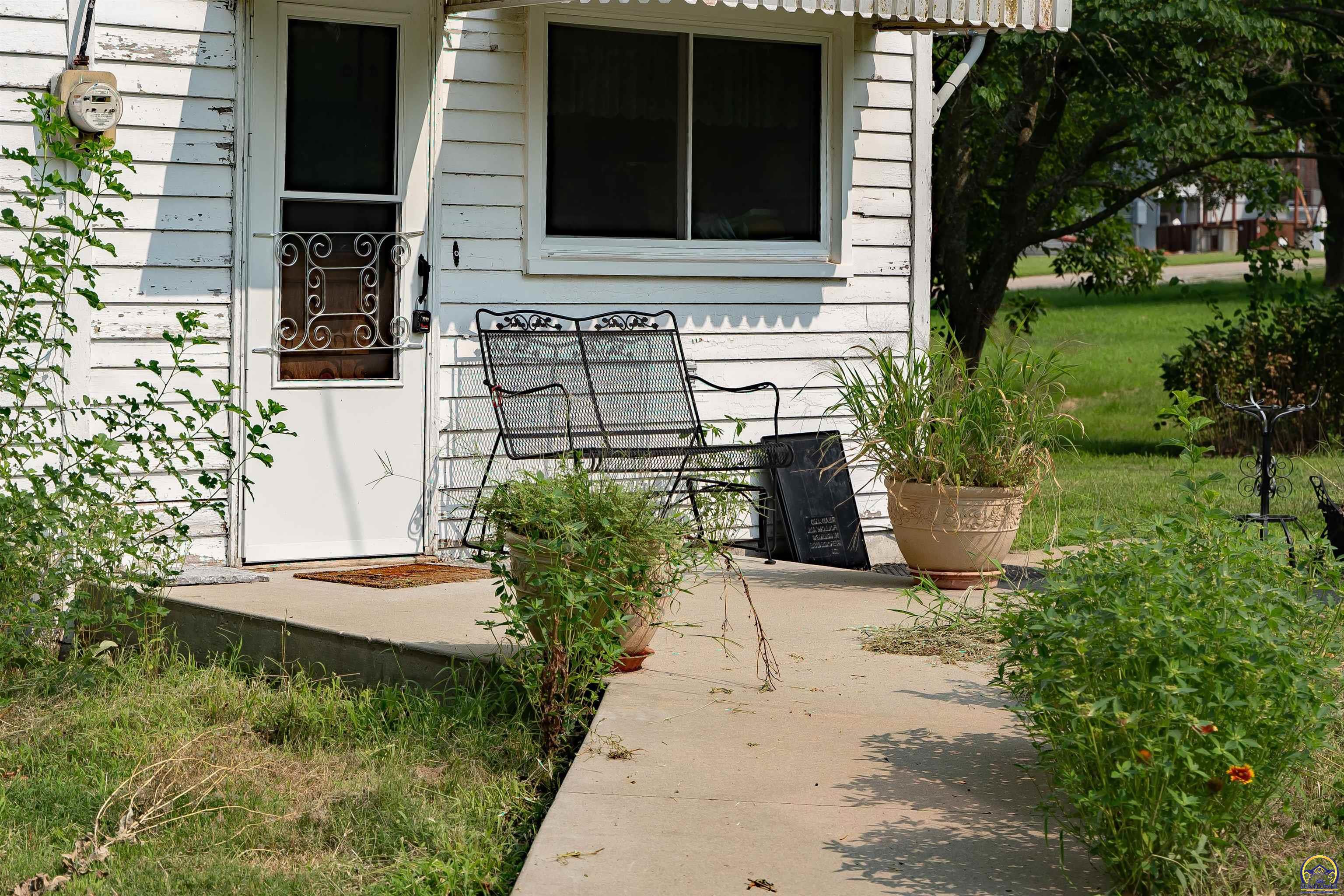 619 George Street Effingham, KS 66023 - Photo 16 of 17 Gallery Image 16