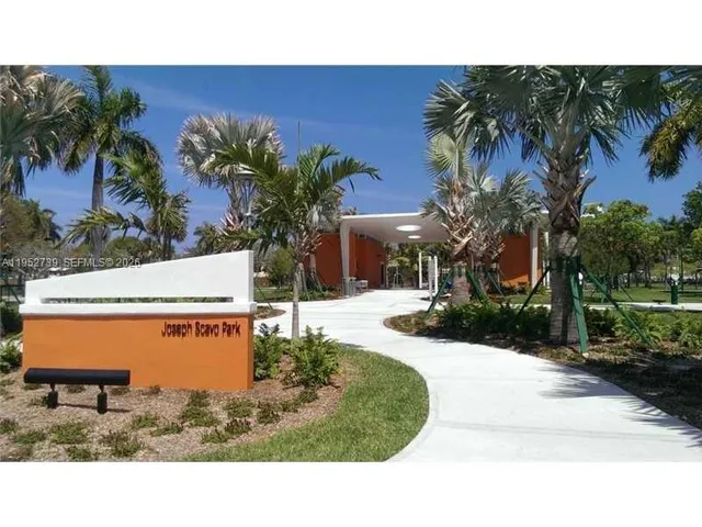 $1,850 | 701 Three Islands Boulevard, Unit 507, Hallandale Beach, FL 33009