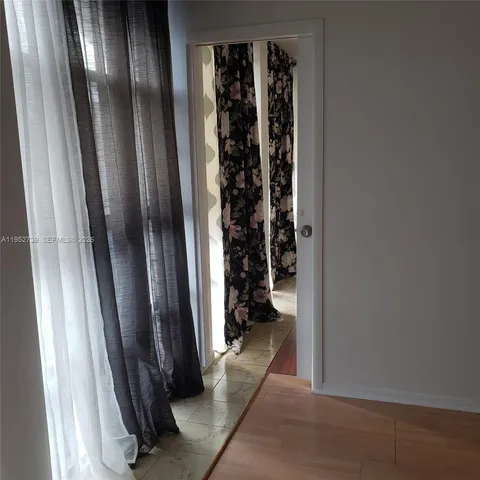 $1,850 | 701 Three Islands Boulevard, Unit 507, Hallandale Beach, FL 33009