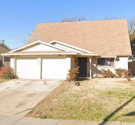 a view of a house with a outdoor space