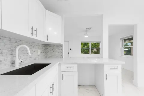 $479,999 | 1005 Northwest 123rd Street, North Miami, FL 33168