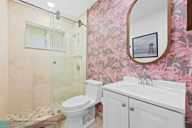 $4,995 | 735 Tyler Street, Hollywood, FL 33019