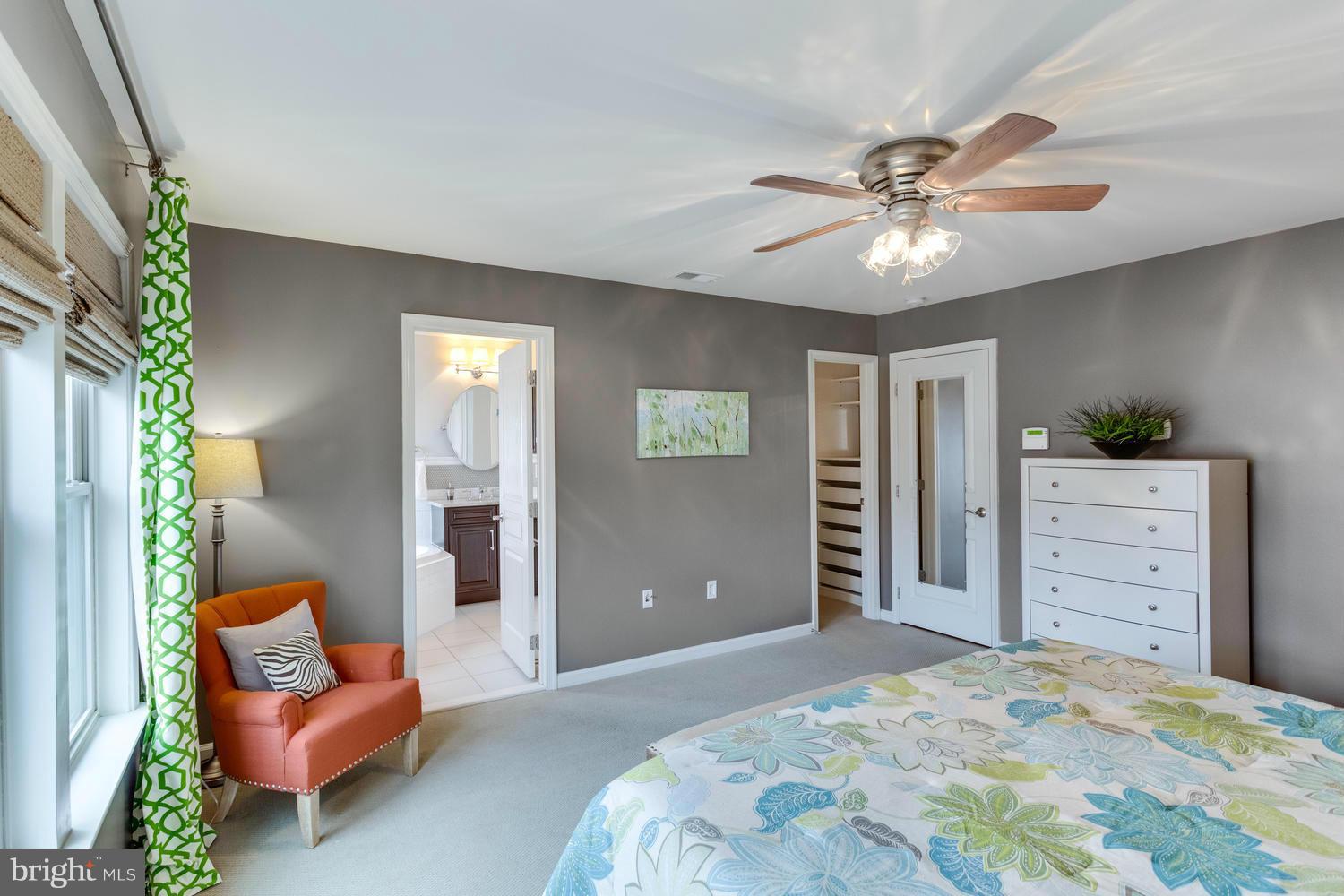 3323 Kemper Road Arlington, VA 22206 - Photo 13 of 30 Bedroom (Master)