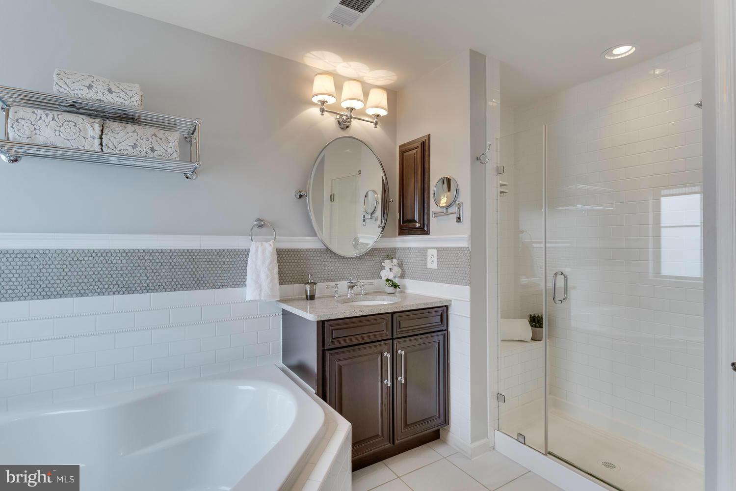 3323 Kemper Road Arlington, VA 22206 - Photo 16 of 30 Bath (Master)