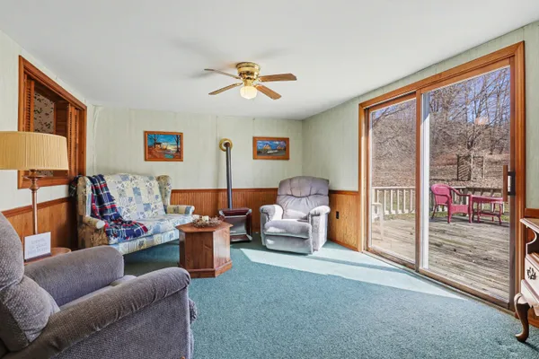 $189,900 | 14192 Pine Lake Avenue Northeast, Cedar Springs, MI 49319