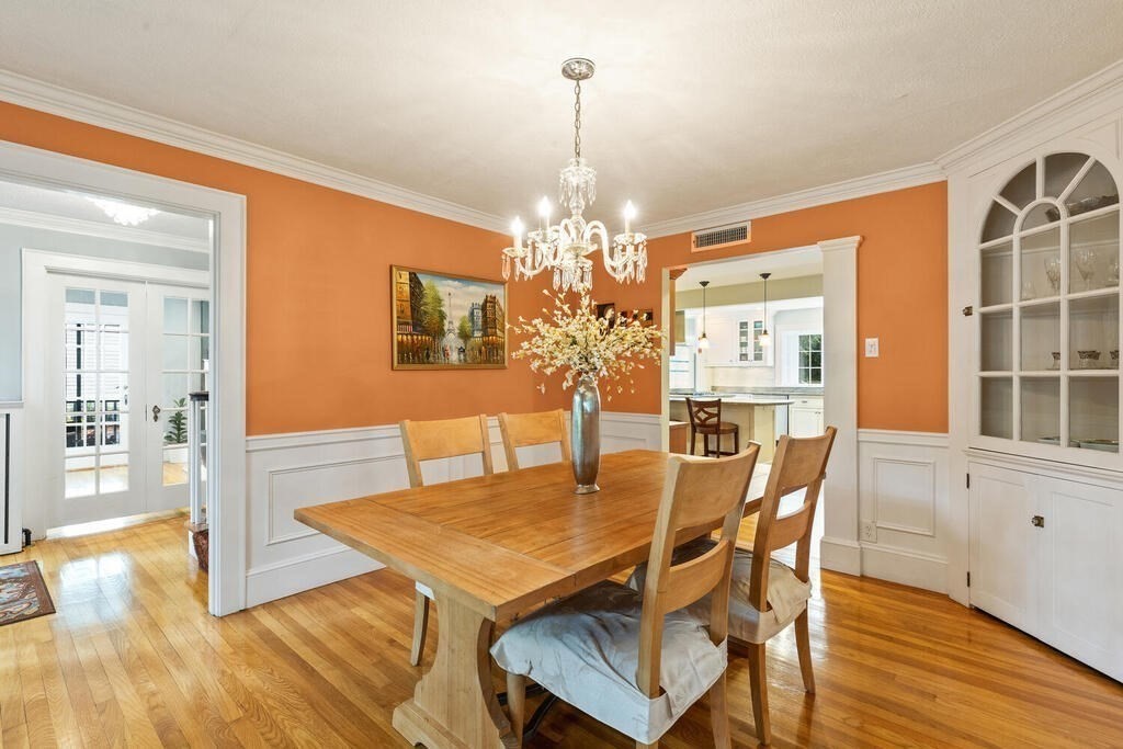 40 Locust Avenue Lexington, MA 02421 - Photo 17 of 42