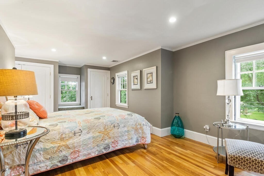 40 Locust Avenue Lexington, MA 02421 - Photo 18 of 42