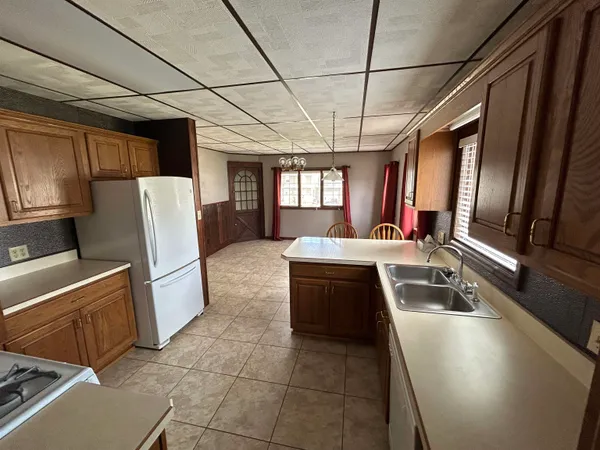$165,900 | 311 North Stanton Street, Davis, IL 61019