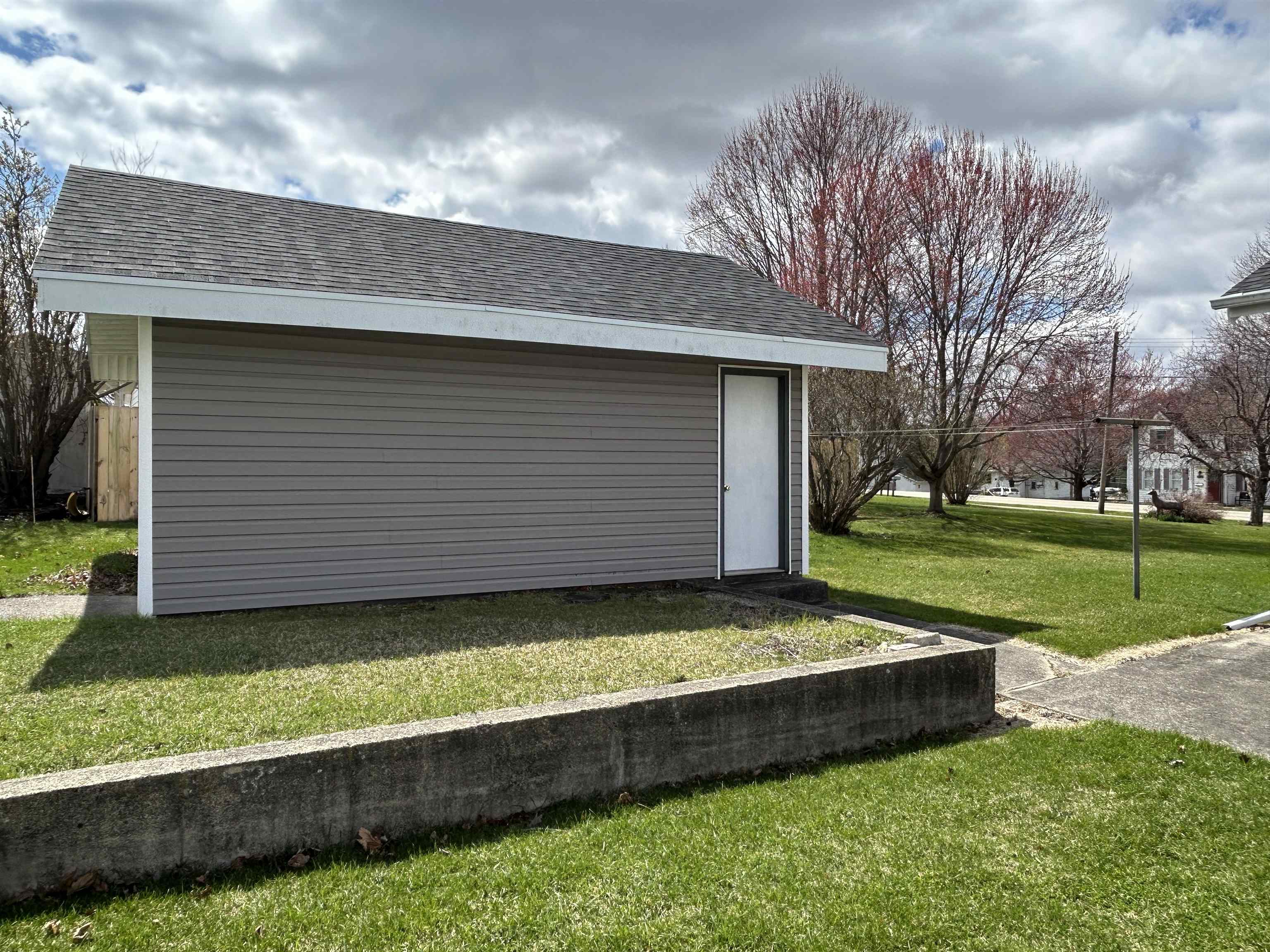 311 North Stanton Street Davis, IL 61019 - Photo 29 of 36