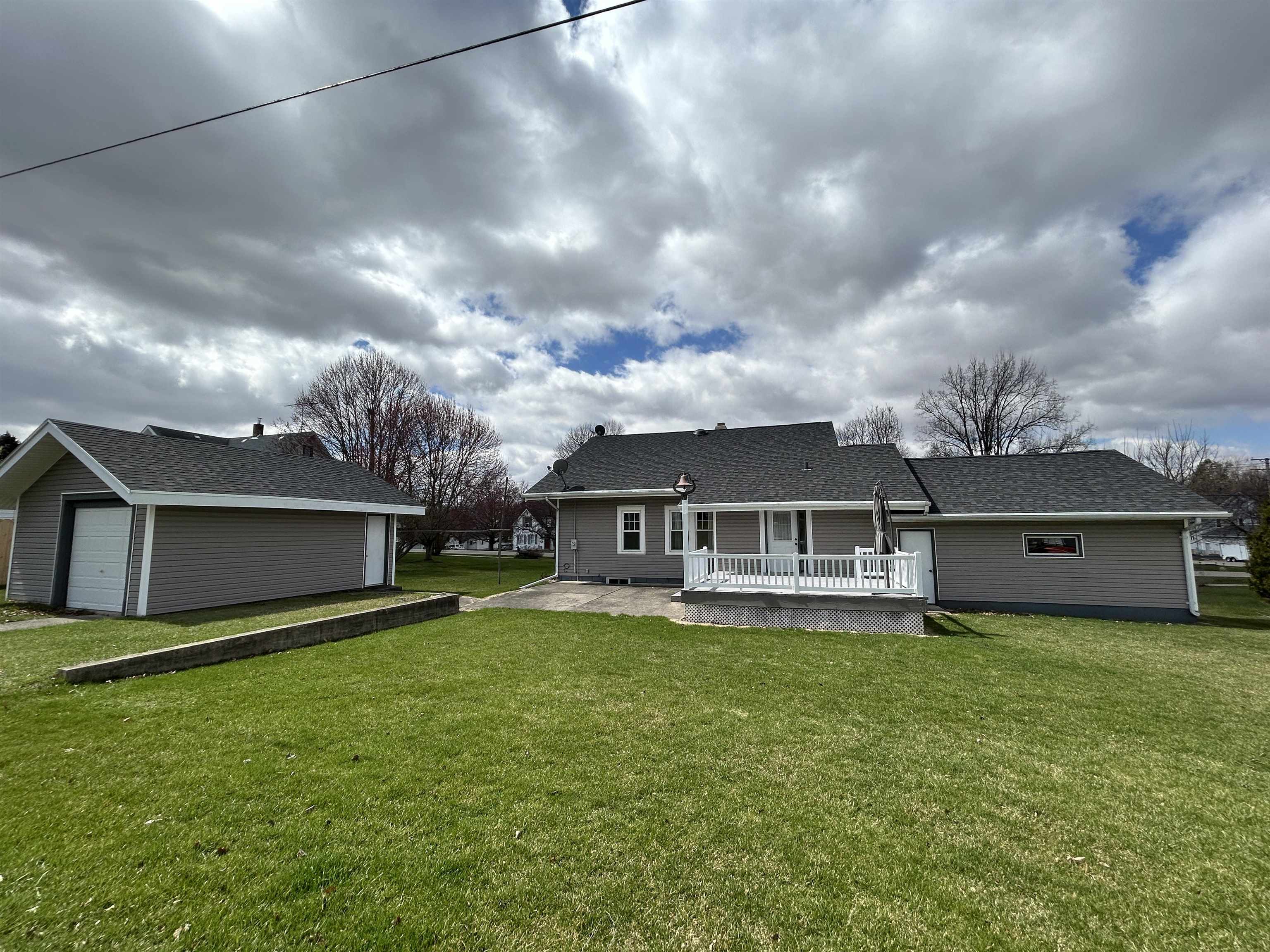 311 North Stanton Street Davis, IL 61019 - Photo 31 of 36