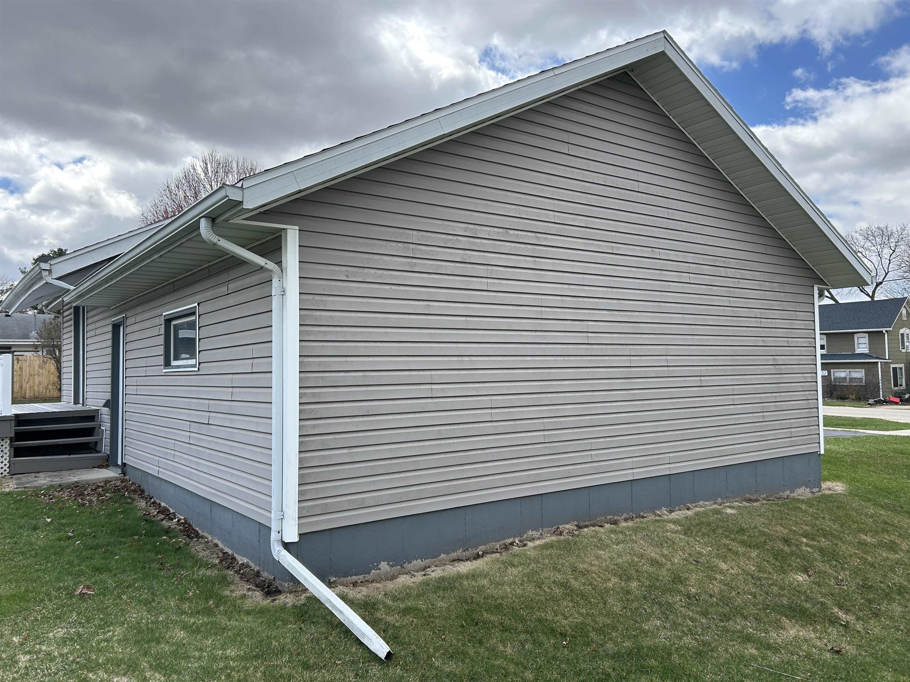 311 North Stanton Street Davis, IL 61019 - Photo 33 of 36