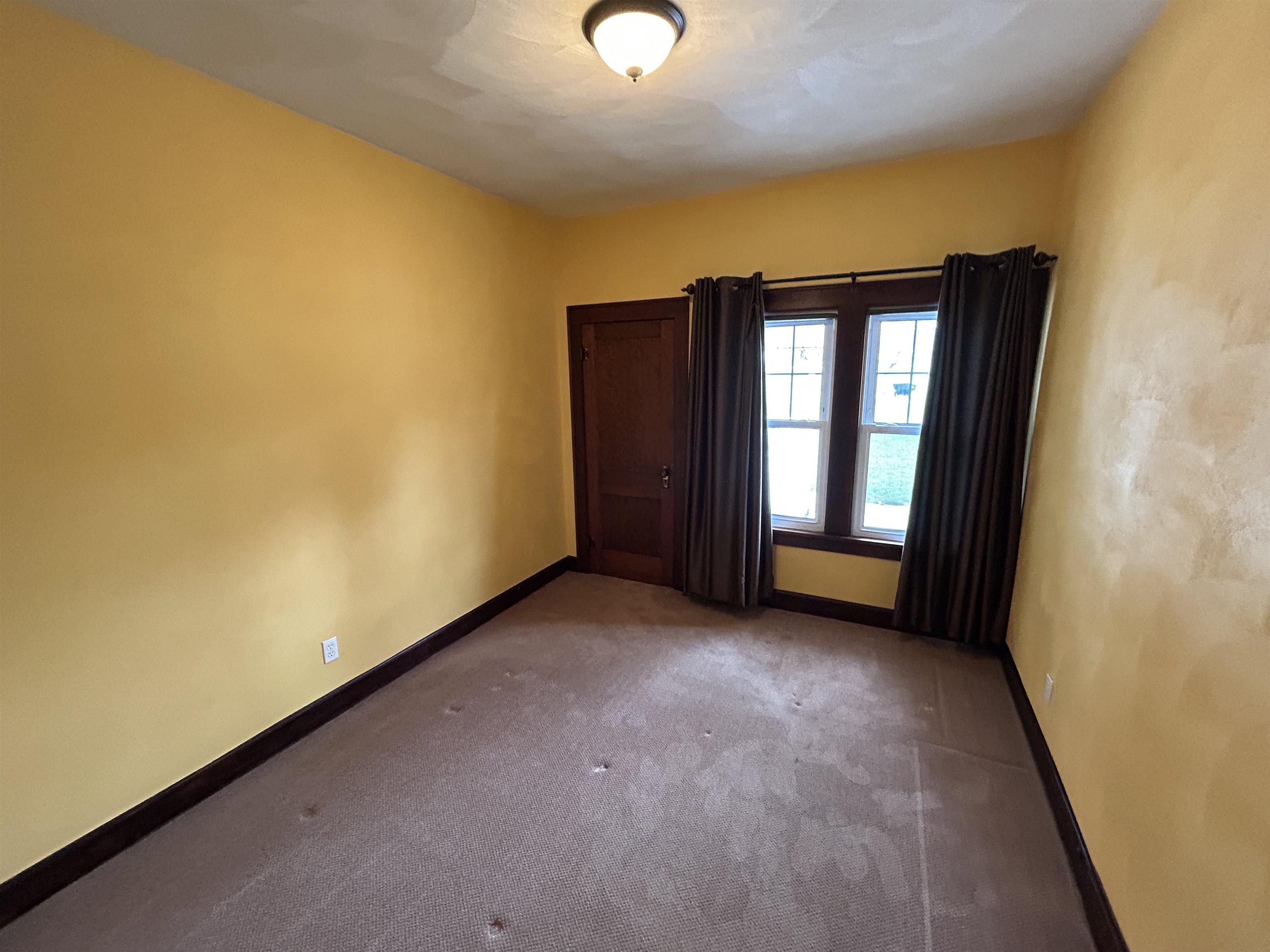 311 North Stanton Street Davis, IL 61019 - Photo 10 of 36