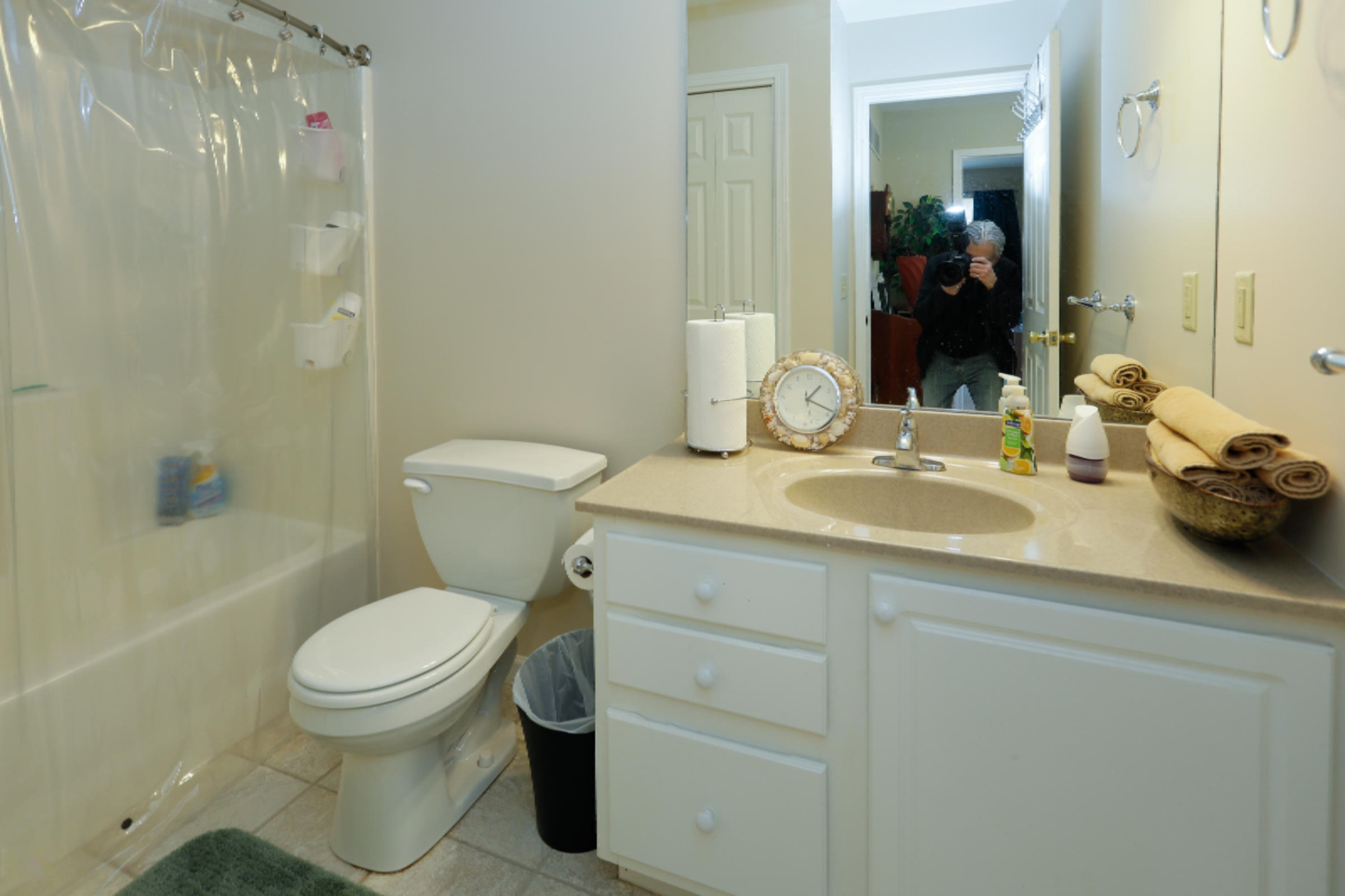 813 Stafford Road Kalamazoo, MI 49006 - Photo 25 of 34 813 Stafford-125