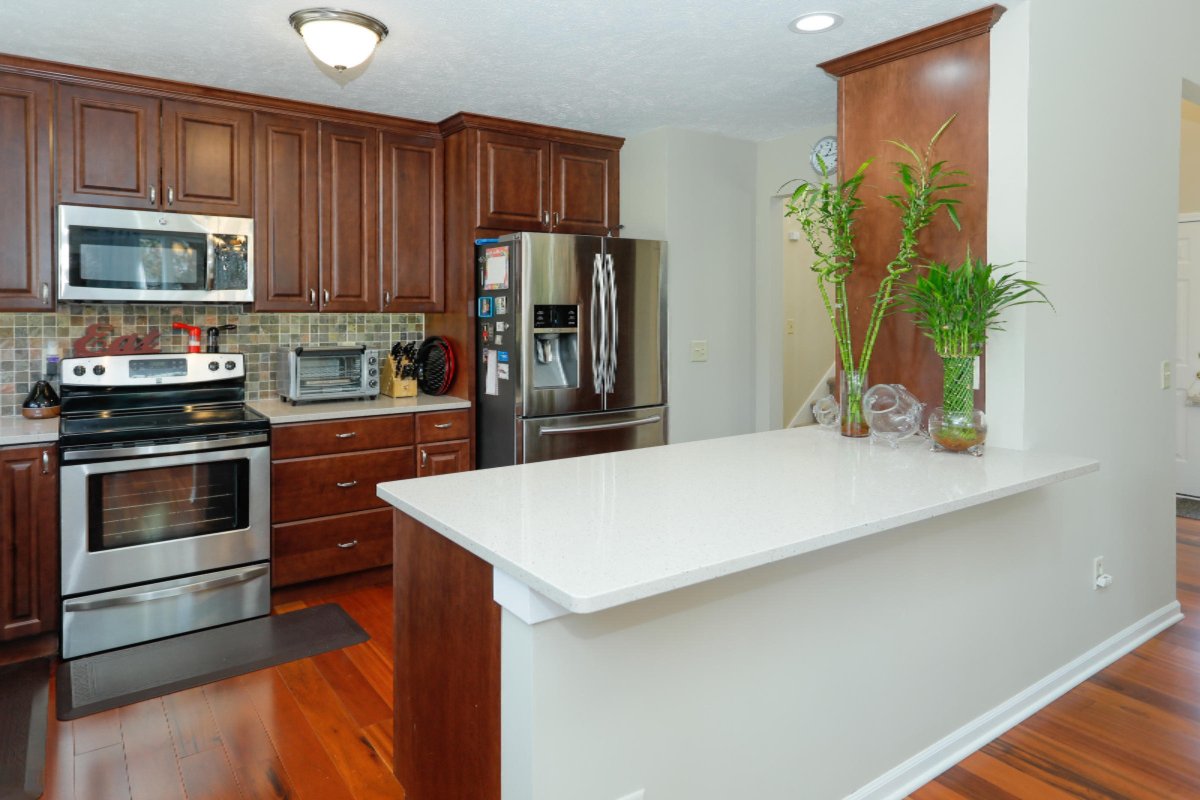 813 Stafford Road Kalamazoo, MI 49006 - Photo 9 of 34 813 Stafford-109