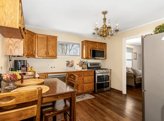 $259,900 | 230 South Reed Street, Joliet, IL 60436