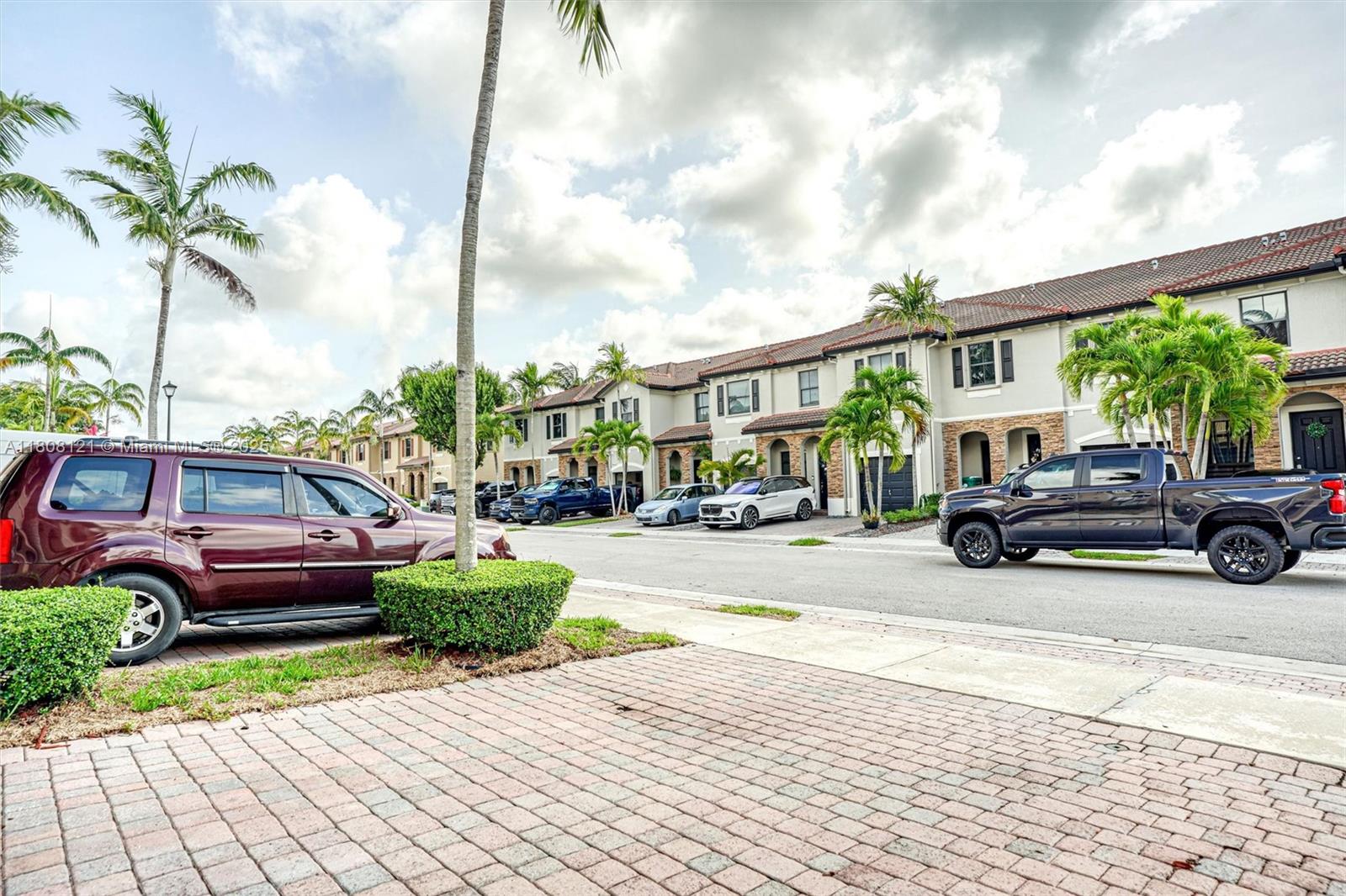 23558 Southwest 113 Passage Homestead, FL 33032 - Photo 11 of 27