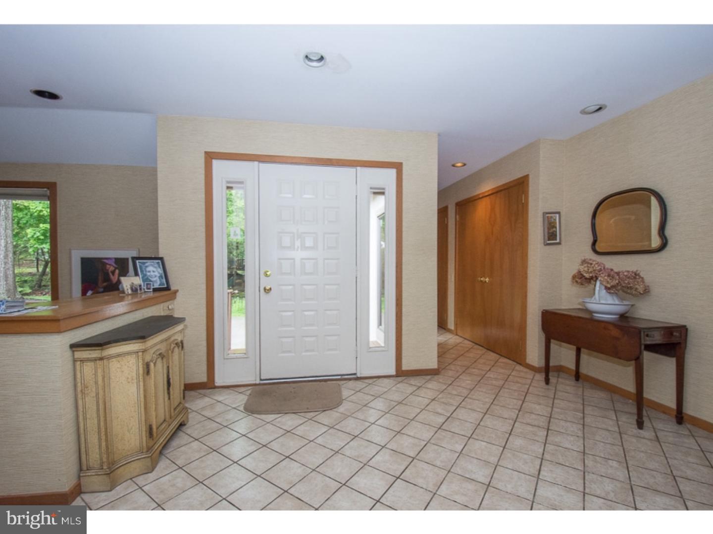 5 Derringdale Road Wayne, PA 19087 - Photo 6 of 21 Foyer