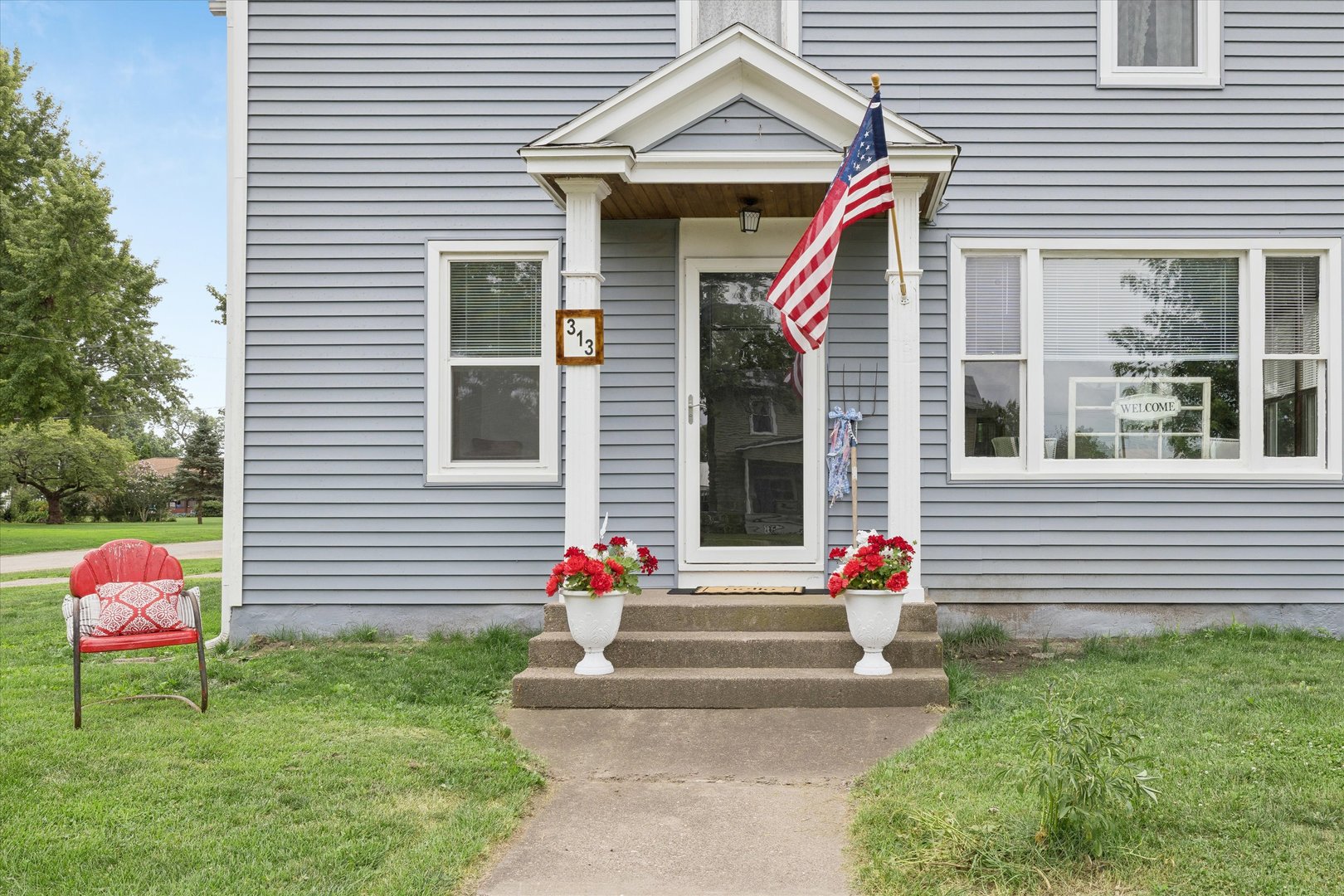 313 Grove Street Calamus, IA 52729 - Photo 14 of 40