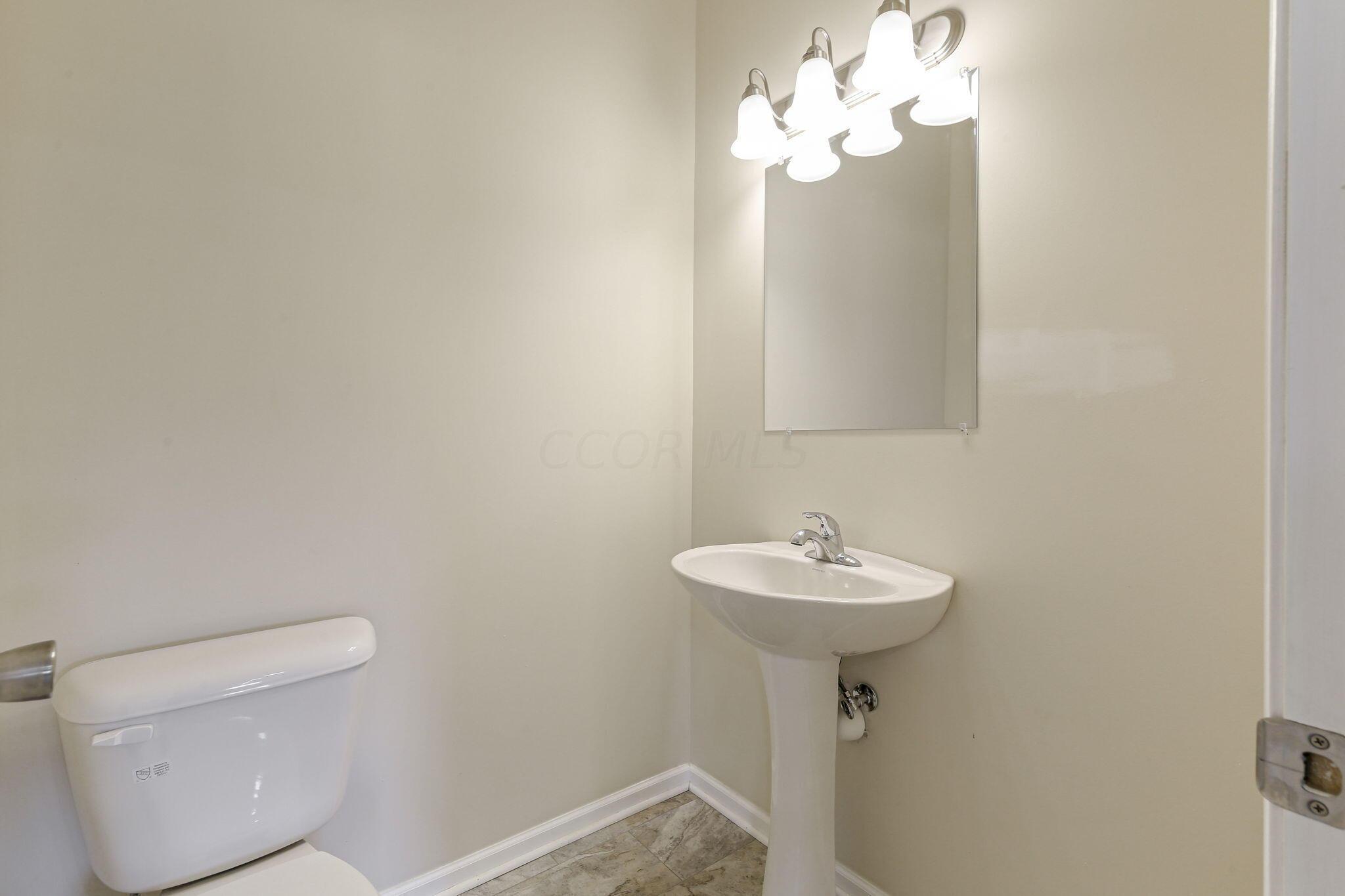 1549 Delbert Road Columbus, OH 43219 - Photo 23 of 50 23-web-or-mls-5D9A3841