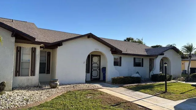 $159,900 | 4529 Mercado Drive, Sebring, FL 33872