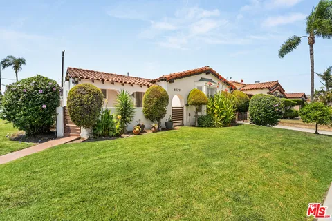 $790,000 | 8229 South Mariposa Avenue, Los Angeles, CA 90044