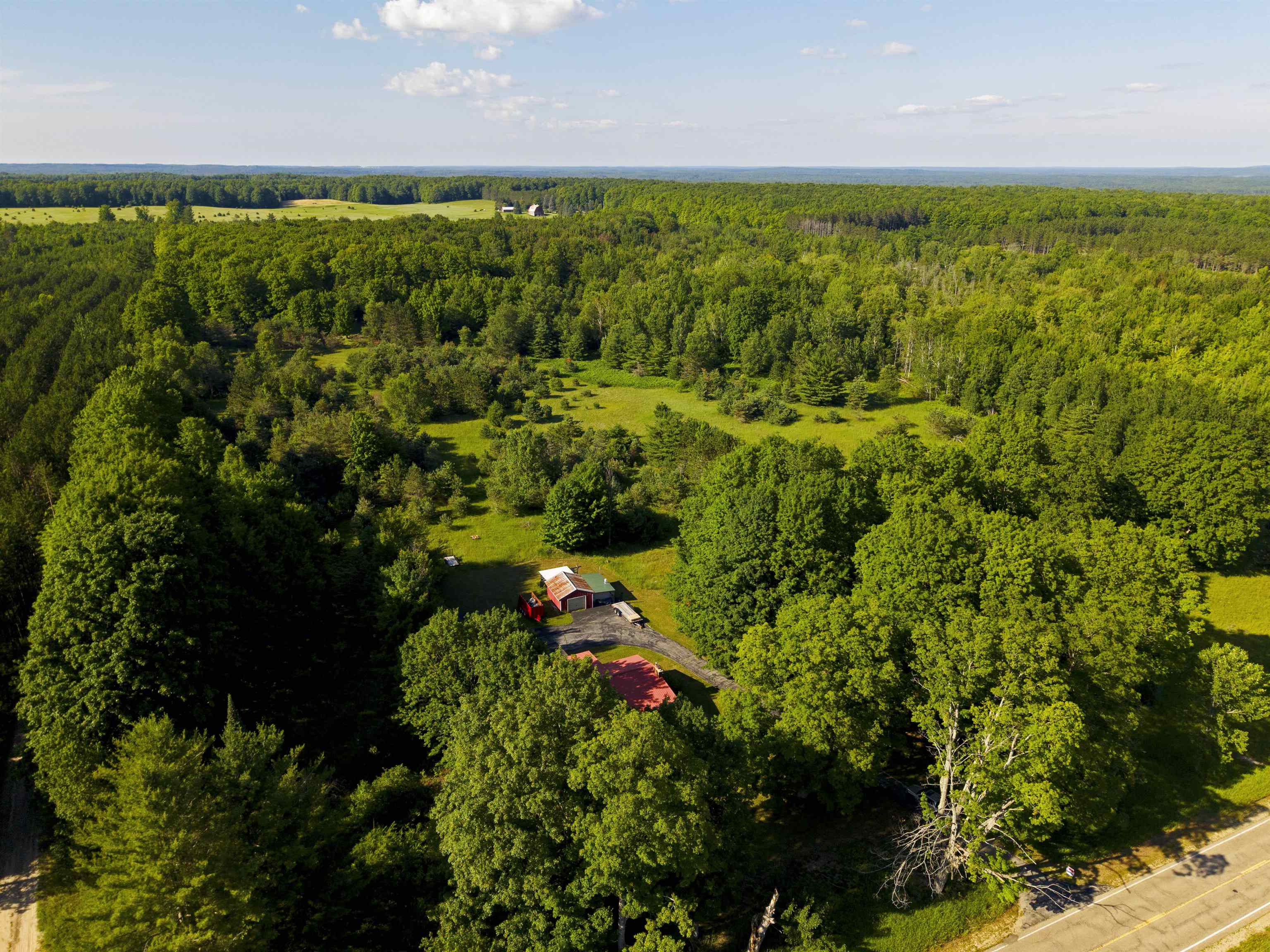 1783 West Sharon Road Fife Lake, MI 49633 - Photo 28 of 71 1947890-0aa44126-3487-4e0c-8932-05e46b94b608.JPG