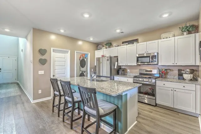 $2,650 | 302 Fox Gap Road, Summerville, SC 29486