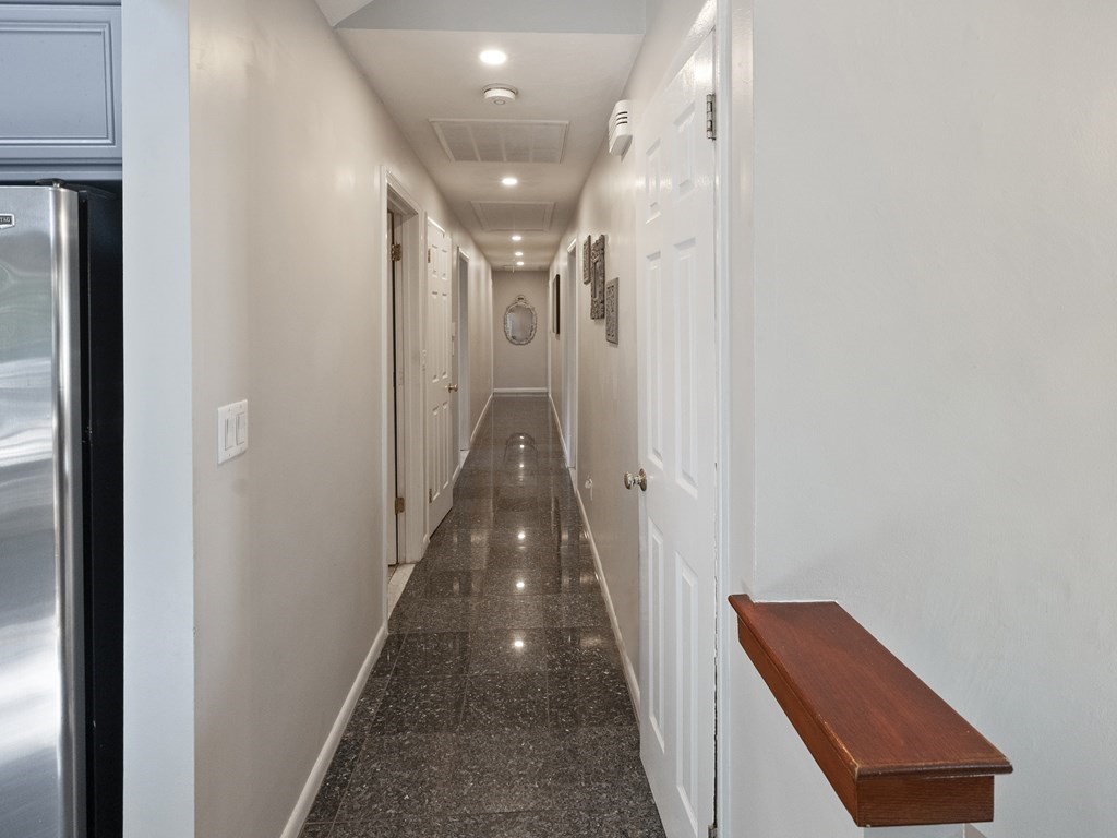 10 High Rock Road Stoneham, MA 02180 - Photo 11 of 35 Gallery Image 11
