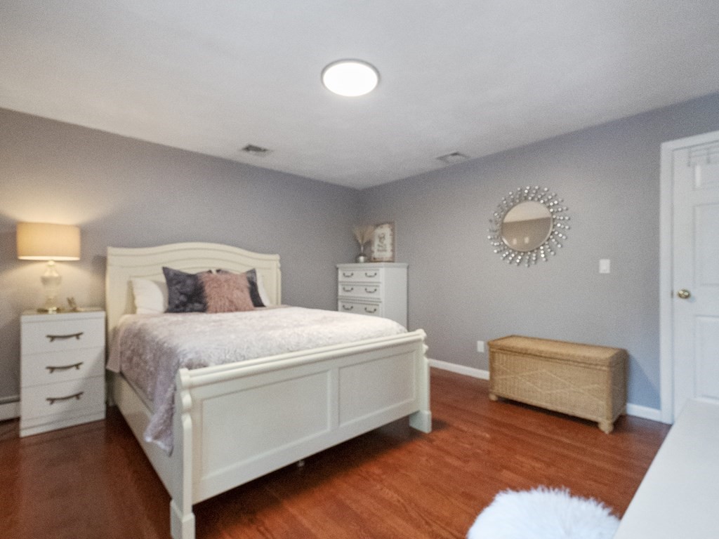 10 High Rock Road Stoneham, MA 02180 - Photo 14 of 35 Gallery Image 14